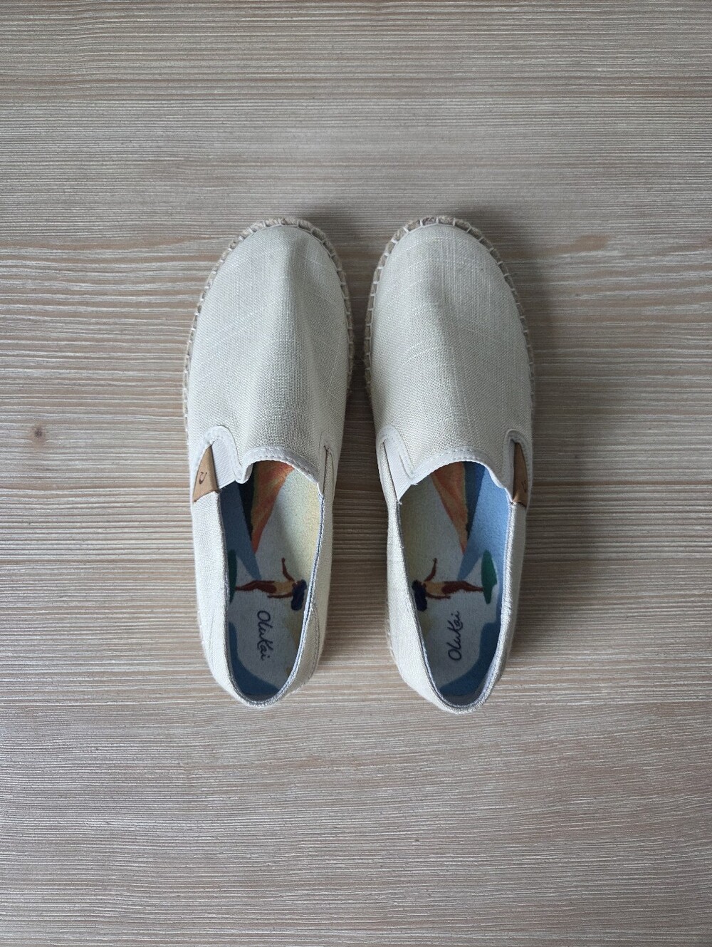 OluKai Pā'akai Espadrille Beige Linen Slip On Shoes Womens Size 8.5 - Picture 5 of 11